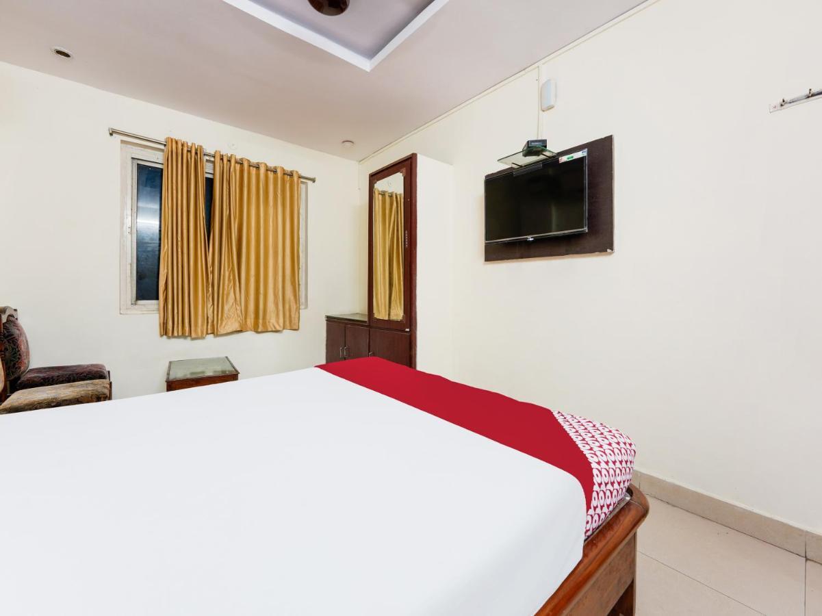 Spot On Hotel Supriya Vijayawāda Eksteriør bilde
