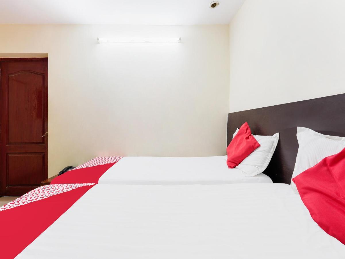 Spot On Hotel Supriya Vijayawāda Eksteriør bilde