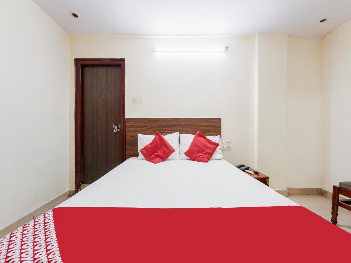 Spot On Hotel Supriya Vijayawāda Eksteriør bilde